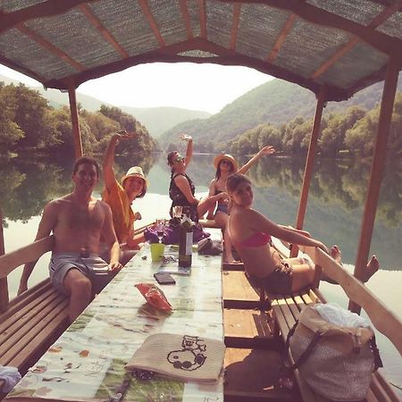 Bihać Apartment Terra & Boat Trip מראה חיצוני תמונה